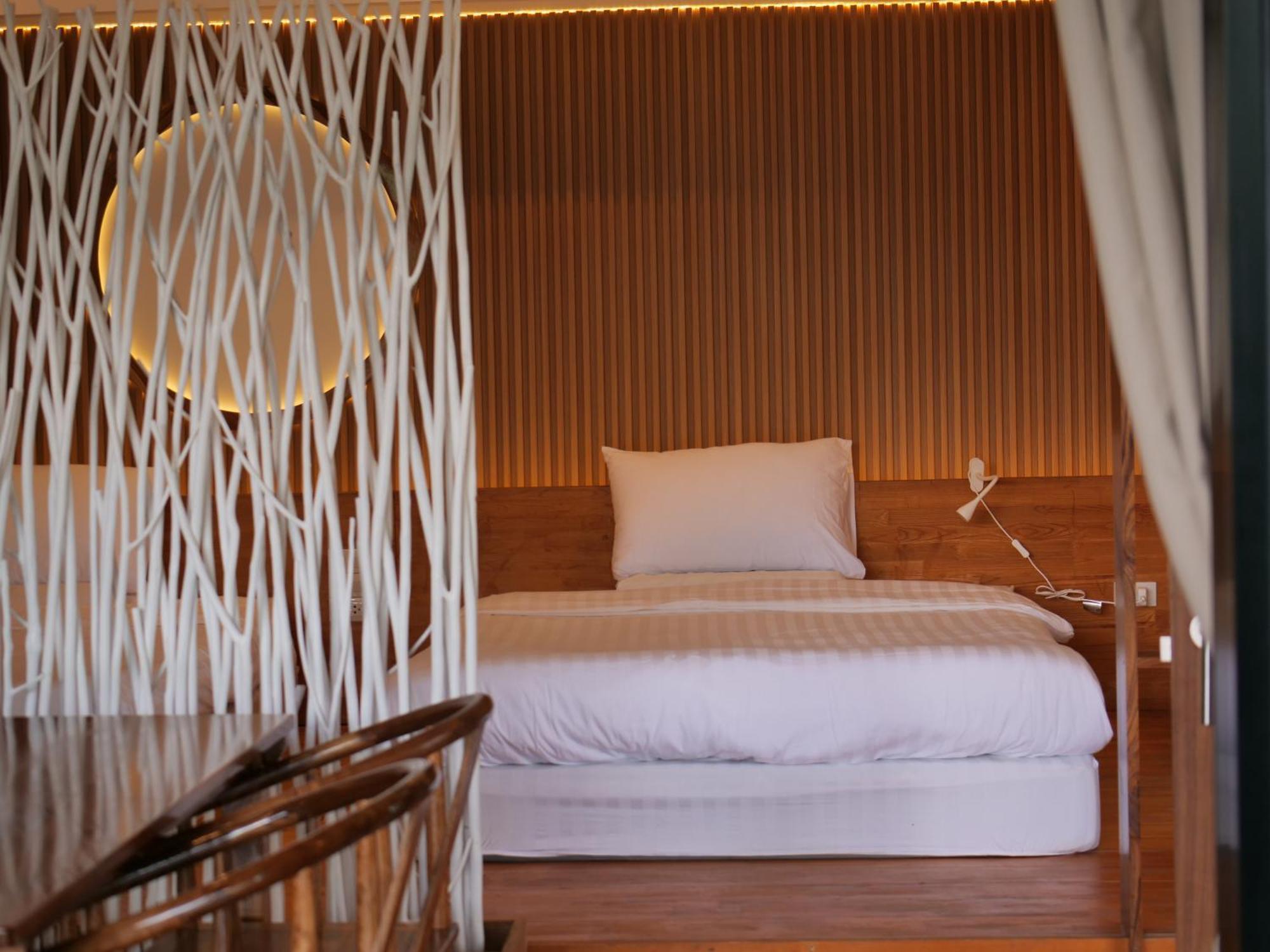Hedreung Banrakthai Homestay And Camping Ban Rak Thai Exterior photo