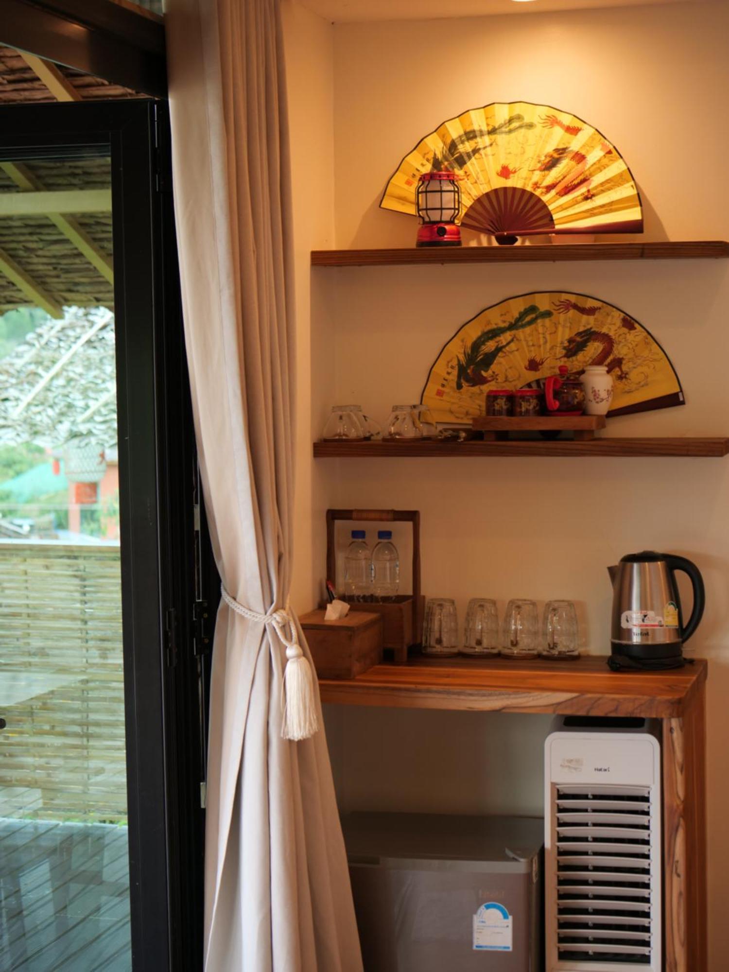 Hedreung Banrakthai Homestay And Camping Ban Rak Thai Exterior photo